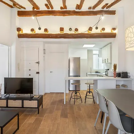 Vintage & Modern Old Town *